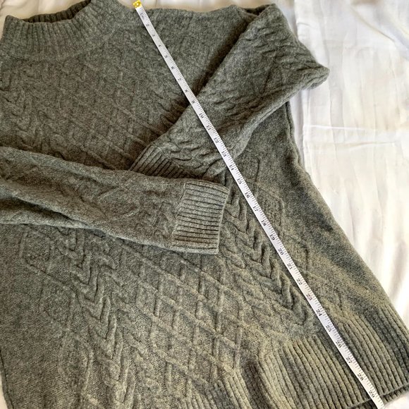 H&M Long Knit Sweater - Picture 2 of 5